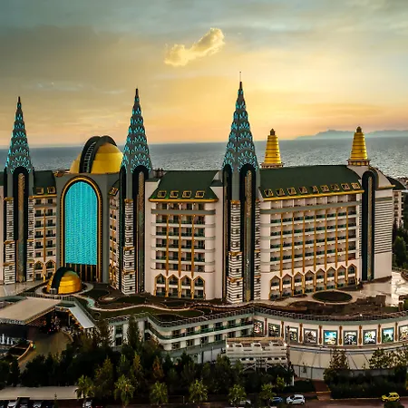 Delphin Imperial Lara Resort 5*