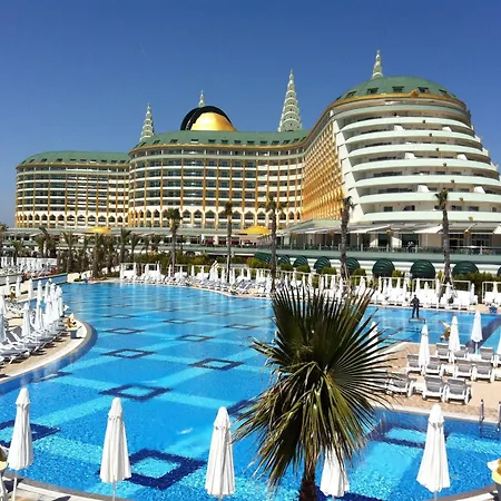 Station touristique Delphin Imperial Lara